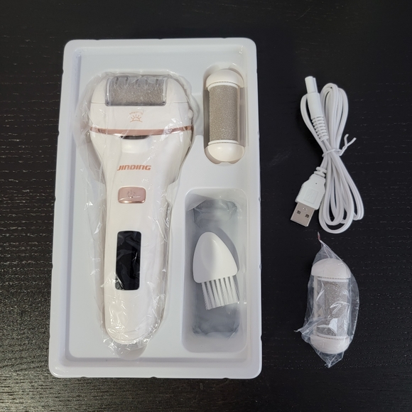 Jinding Rechargeable Electric Callus Remover with Accessories - Picture 8 of 13